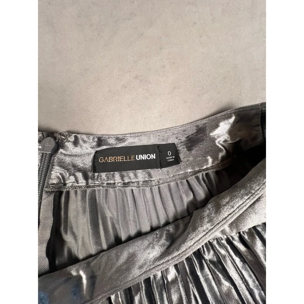 Gabrielle‎ Union Silver Metallic Velvet Pleated Wide Leg Pants Womens Size 0